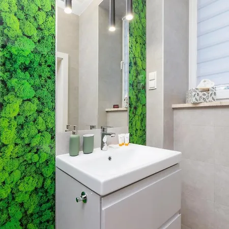 Trendy By Renters *