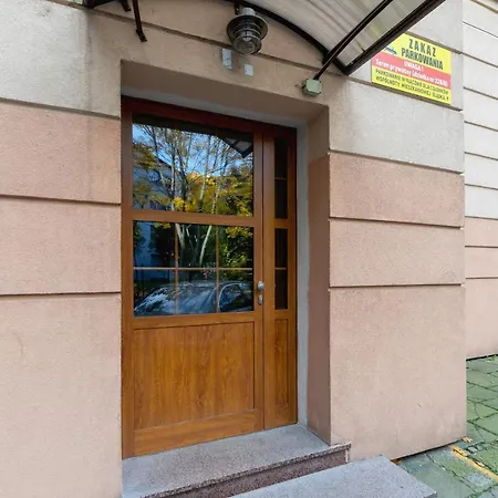 Apartment Trendy By Renters *