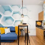 Trendy By Renters * Krakov