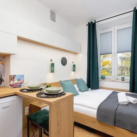 Trendy By Renters Apartment