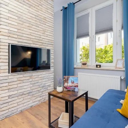 Trendy By Renters Apartment Krakow